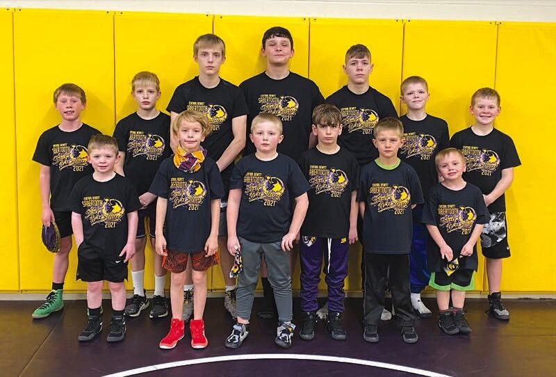 Sabertooth Wrestling Club qualifies 14 for state meets